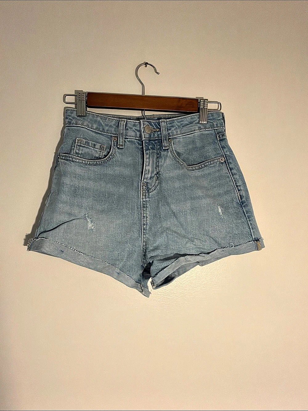 Wild Fable Super-High Rise Rolled Cuff Mom Jean Shorts Distressed Denim Shorts